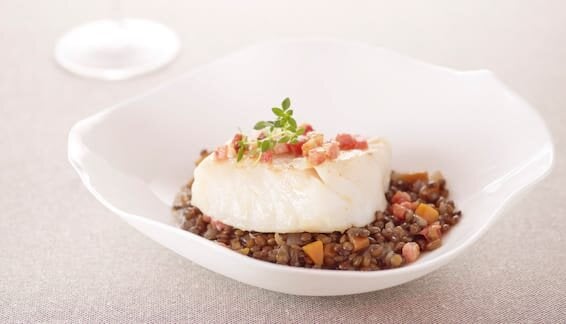 Cœur de Cabillaud de Norvège meunière, lentilles vertes à la cannelle