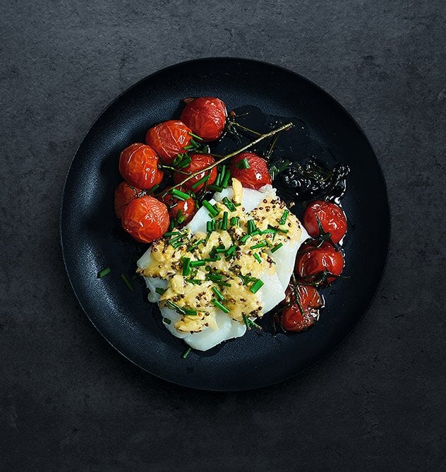 Cabillaud de Norvège cuit au four et tomates en papillote